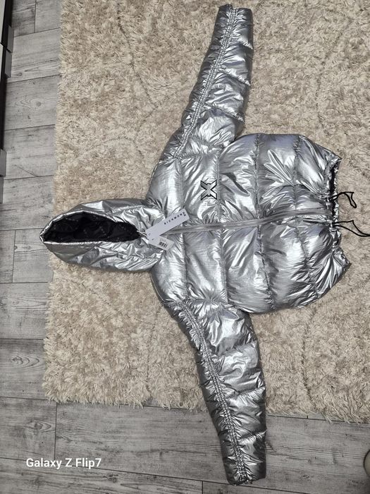 Vind greaca dama Richmond