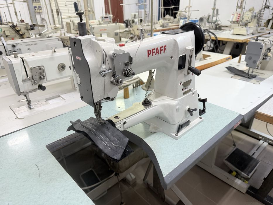 Masina de cusut PFAFF 335 cu brat si triplu transport
