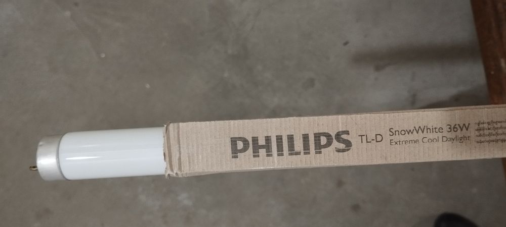 Tuburi neon Philips