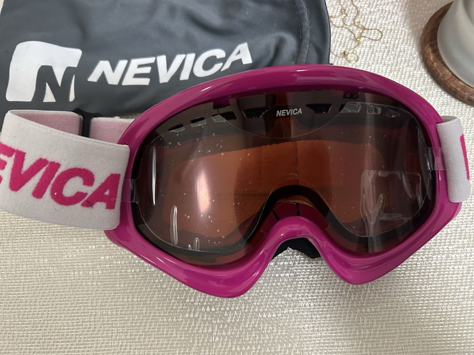 Ochrlari ski Nevica , noi