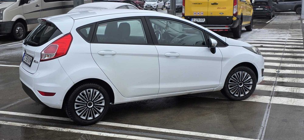 Ford Fiesta 2015 1.5 Diesel – Economic, Aer condiționat