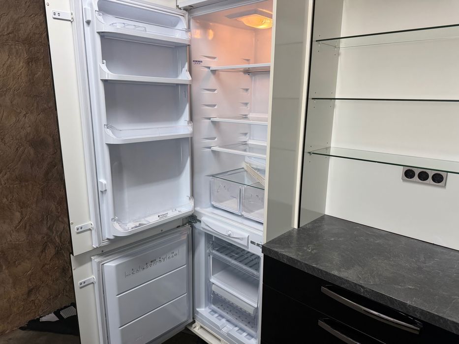 Кухня с вградени уреди