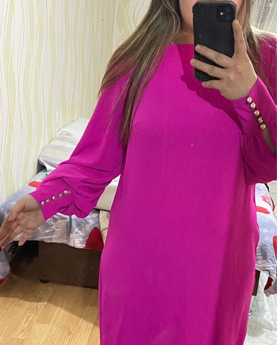 Платье цвет фуксия
