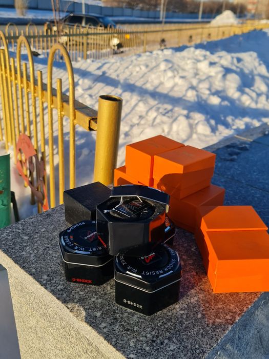 Часы наручные g-shock