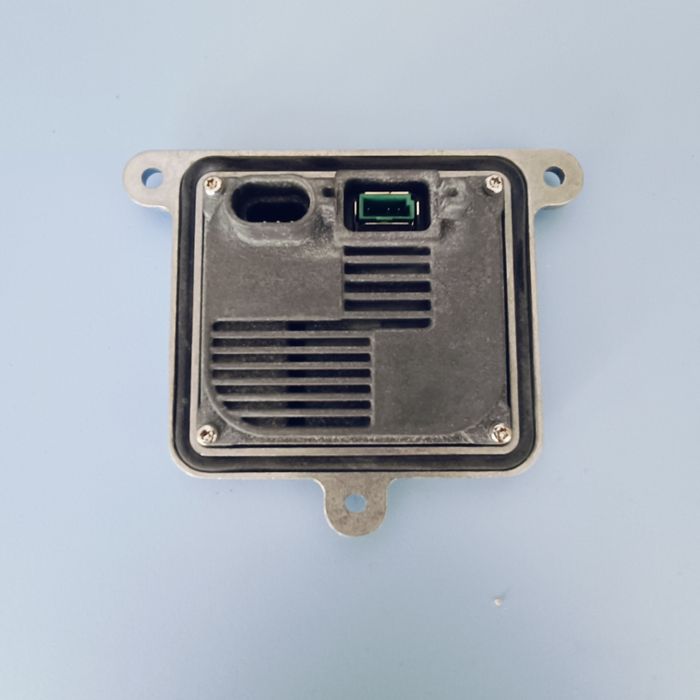 Баласт за фар Ford Mondeo Focus  Santa Fe Evoque  10R-034663 D3S