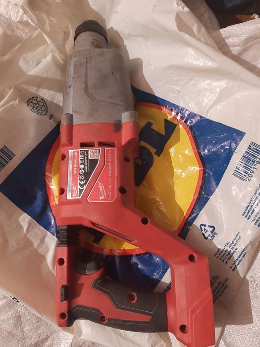 Milwaukee rotopercuto 2025