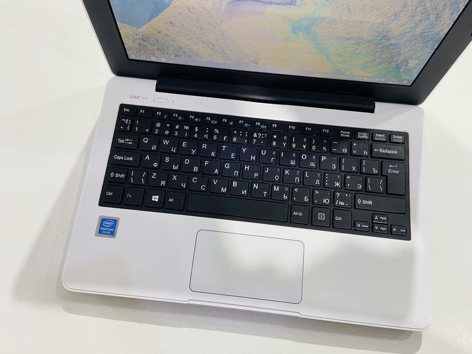 Classmate PC LeapT304 - Pentium Silver N5000/4Gb/SSD 128Gb/UHD Graphic