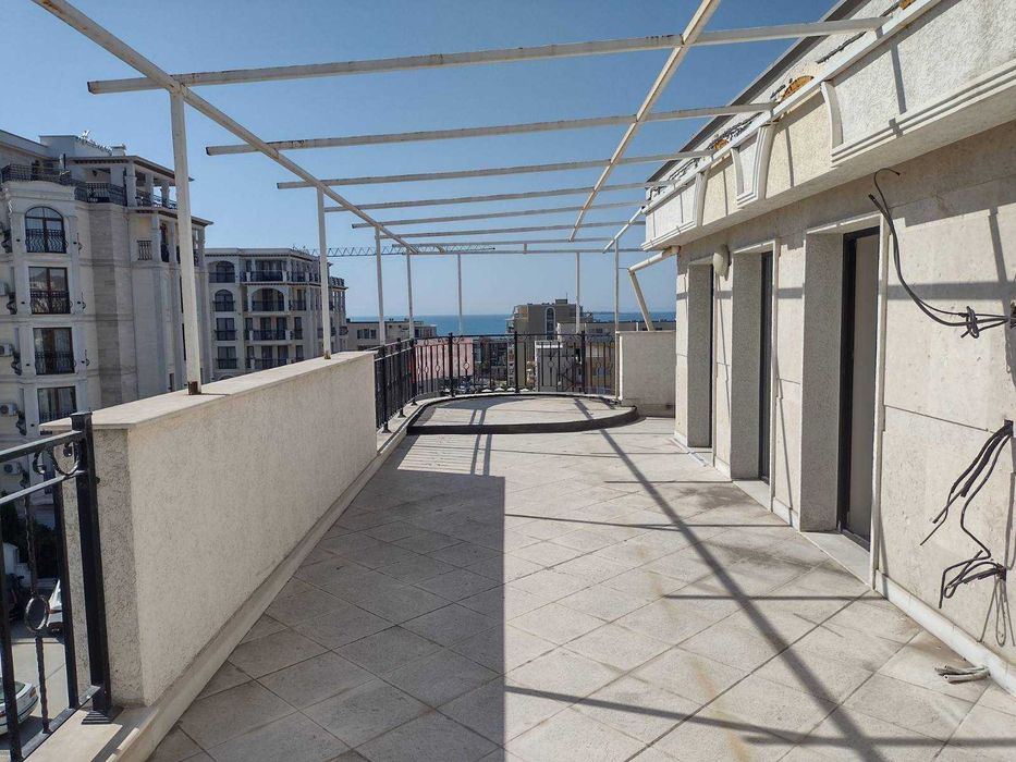 Продава се Тристаен апартамент в Свети Влас - 134 кв.м за 784 €/кв.м - Снимка #4