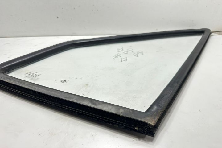 Geam dreapta fata 43R-001025 Mercedes-Benz Sprinter prima generatie 9