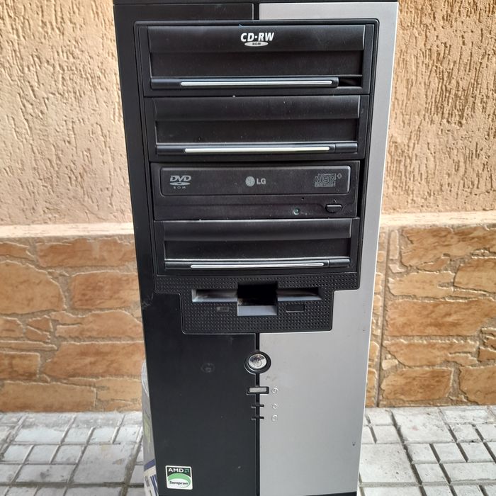 Vănd.Calculator cu munitor