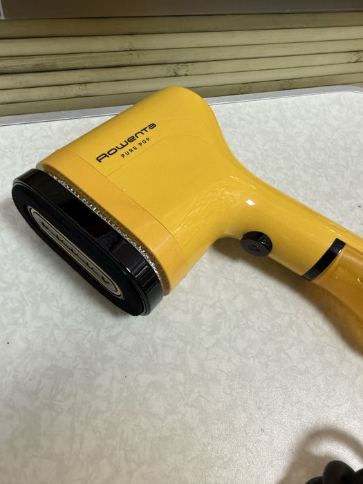 Ръчен уред за гладене с пара Rowenta PurePop