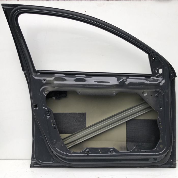 USA st fata vw Passat B7  2011-2015 cod culoare LI7F