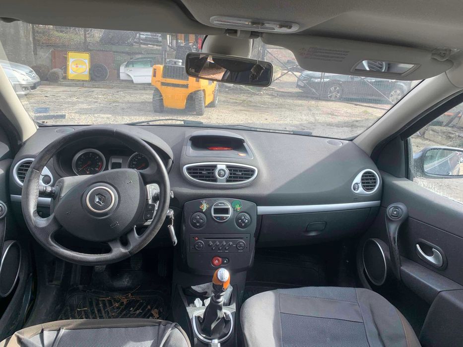 На Части Renault Clio III GrandTour 1.5 dci 88кс 2008