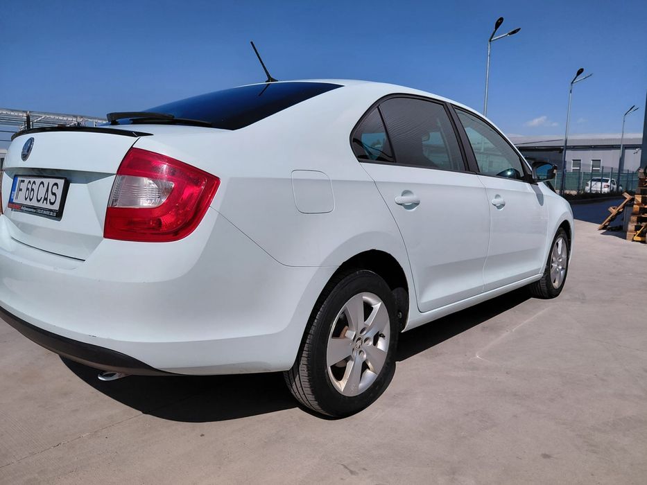 SKODA Rapid 2015 — imagine 5