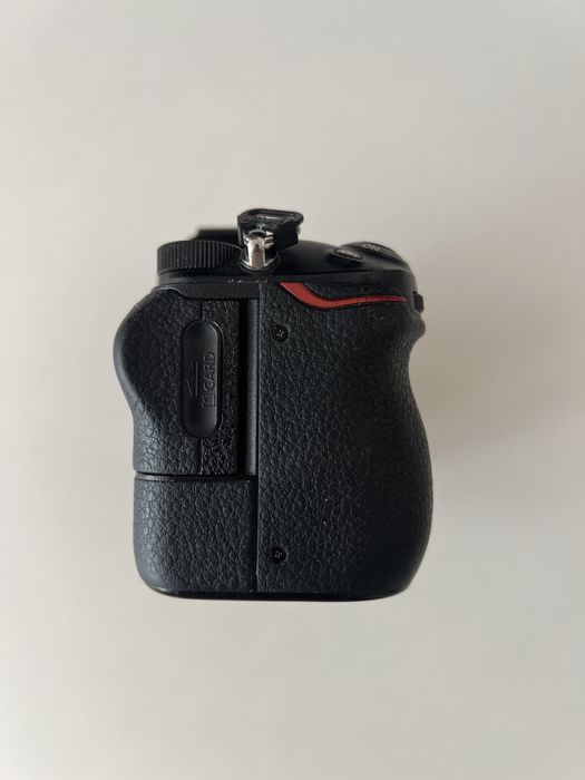 Nikon Z6 Aparat Foto Mirrorless 24.5MP Video 4K Wi-Fi Body Negru