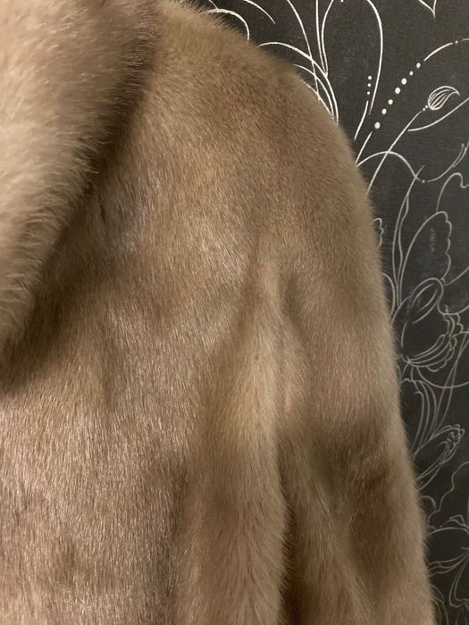 Шуба норковая б/у