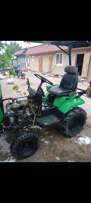 Мини трактор кмз012