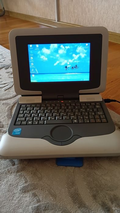 Ноутбук intel powered classmate pc