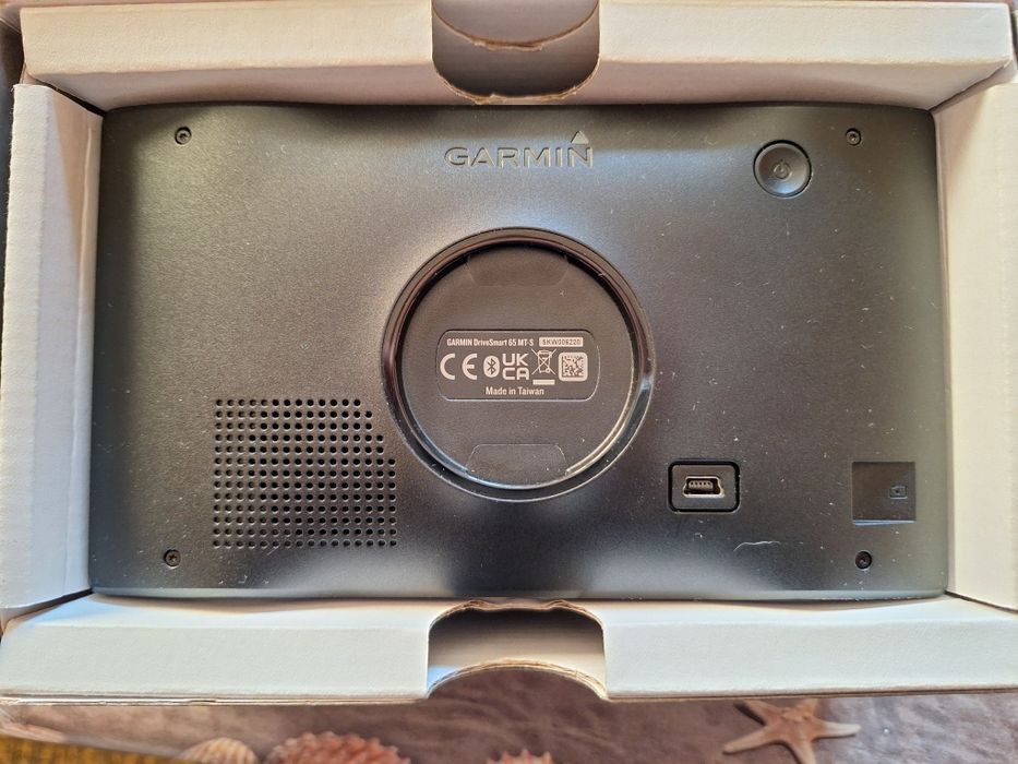 Навигация Garmin drive smart 65