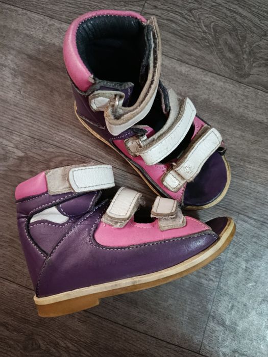 Ортопедический обувь