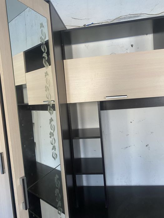 Продам стенку для гостиной