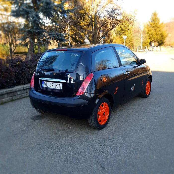 Lancia Ypsilon 1.4 Benzină