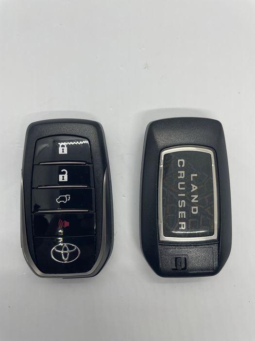 Смарт ключи и корпуса на Тойота