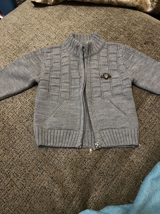 Продам детские вещи недорогг