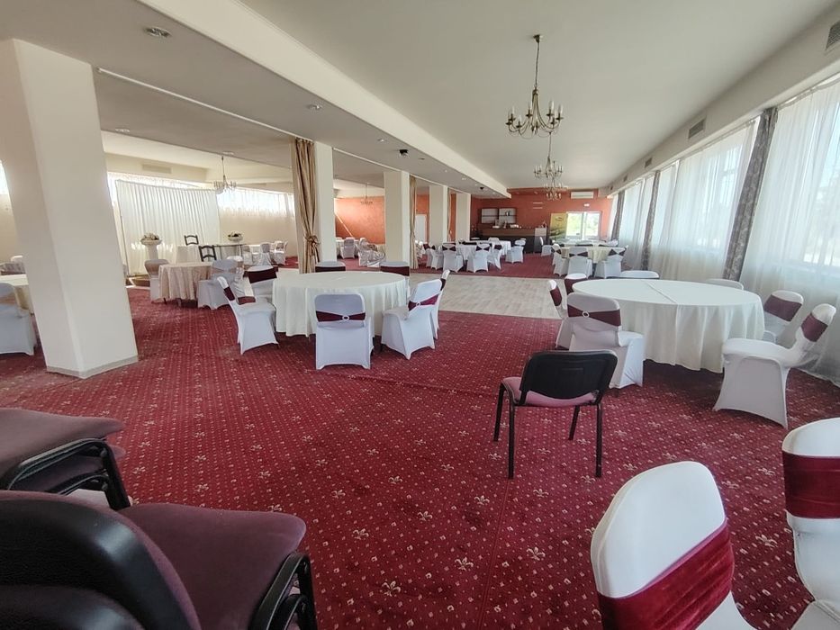 Închiriez sală pentru evenimente