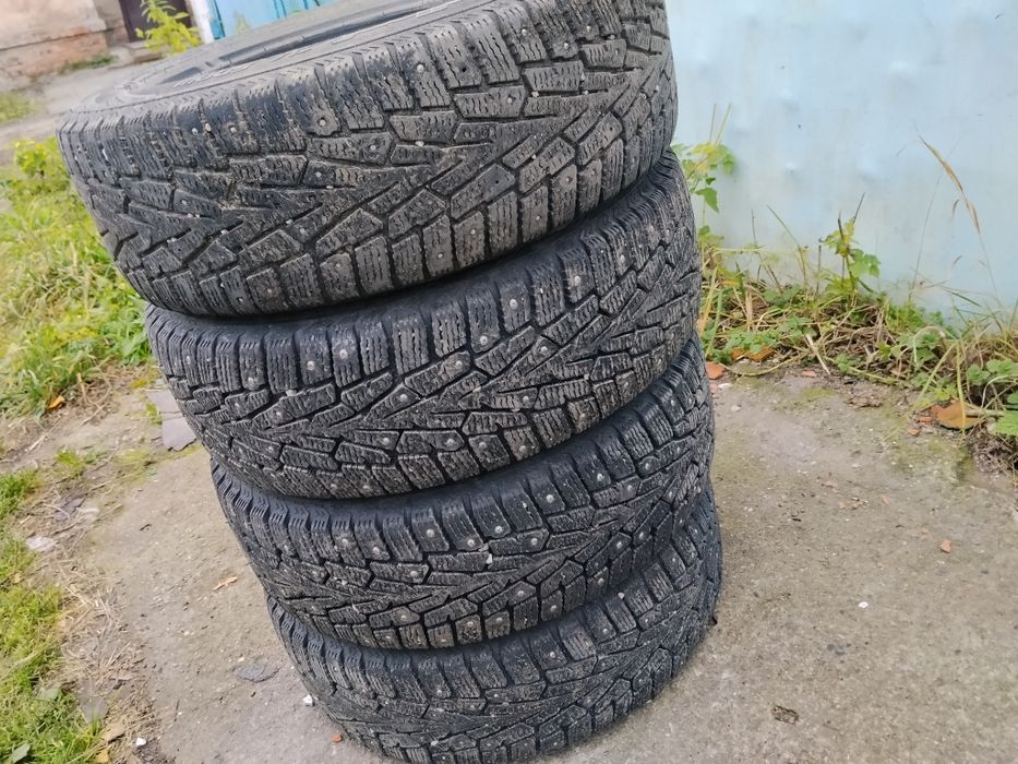 Резина зимняя 185/60R14