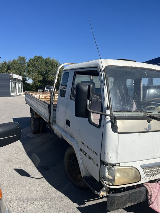 Китайский грузовик JAC