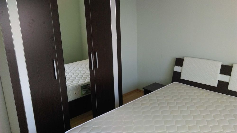 PF inchiriez apartament cu 2 camere in Floresti, str ioan Rus, nr 76