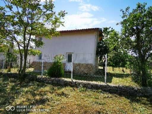 Продава се Къща в с. Божурец, Област Добрич - 115 кв.м за 740 €/кв.м - Снимка #17