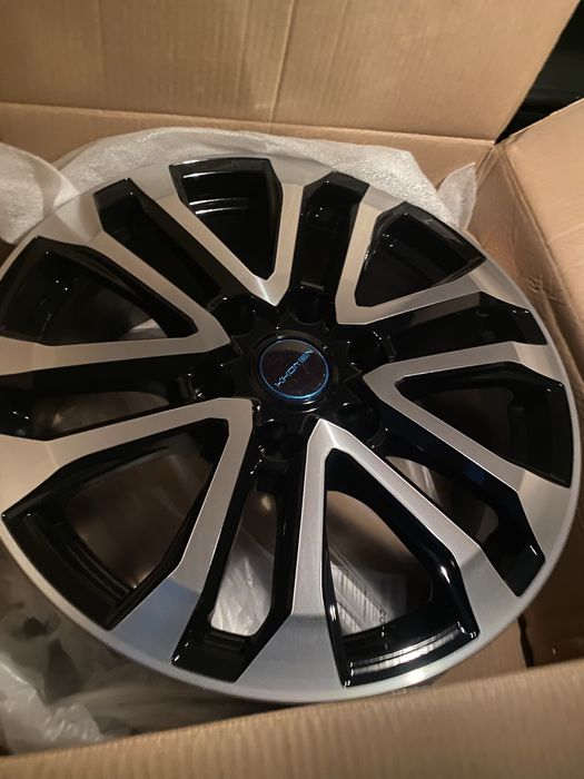 Продам диски новые R18