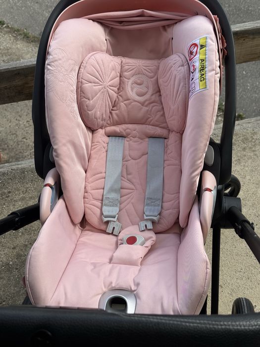 Cybex Priam 2.0 Simply Flowers