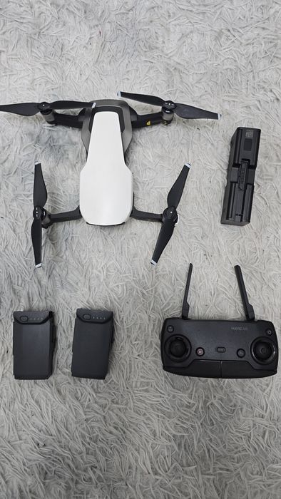 Дрон DJI Mavic Air