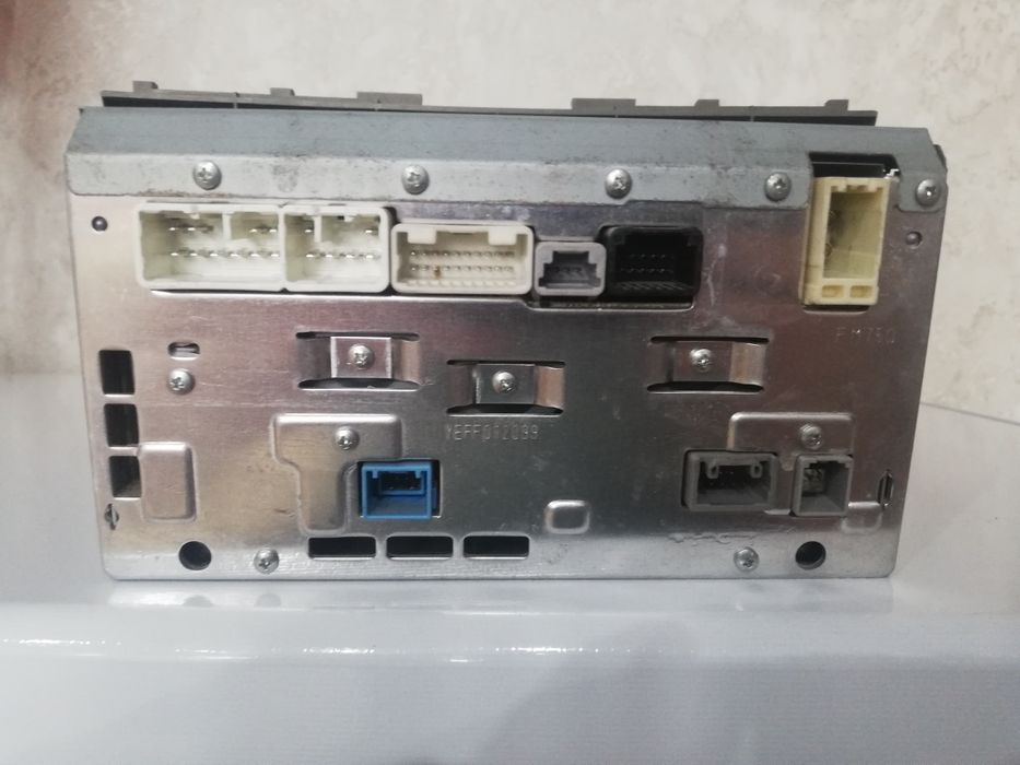 Сенсерная Автомагнитолла камри 45