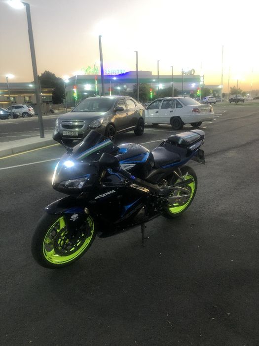 Срочно продам Мотоцикл Honda CBR600RR