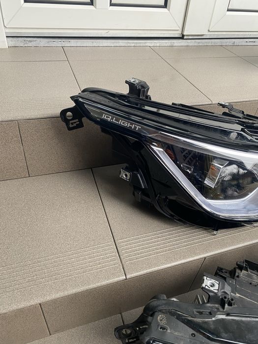 Faruri Q-light vw golf 8 mai multe coduri 5H1