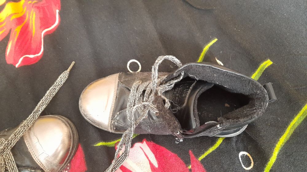 КРоссовки для девочки