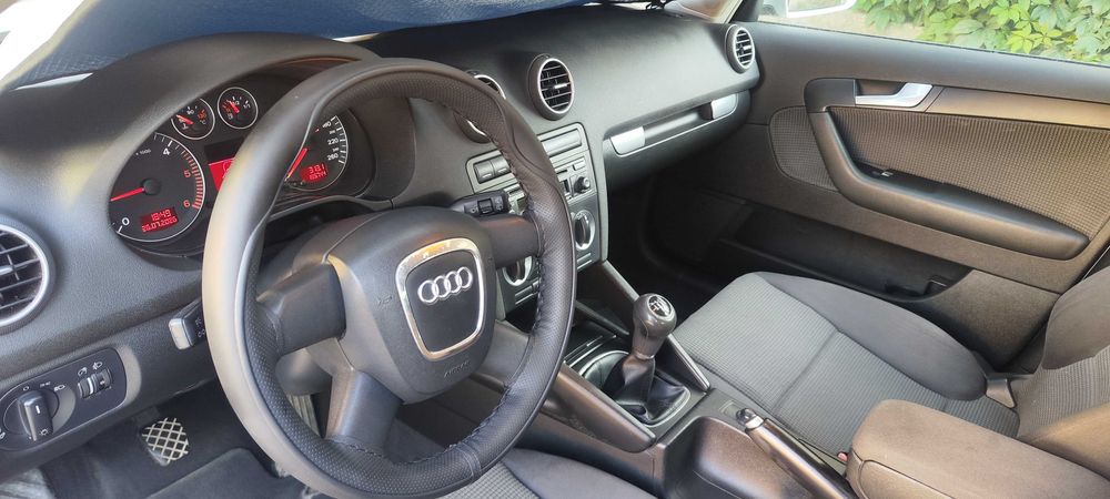 Автомобил Ауди А3 Sportback