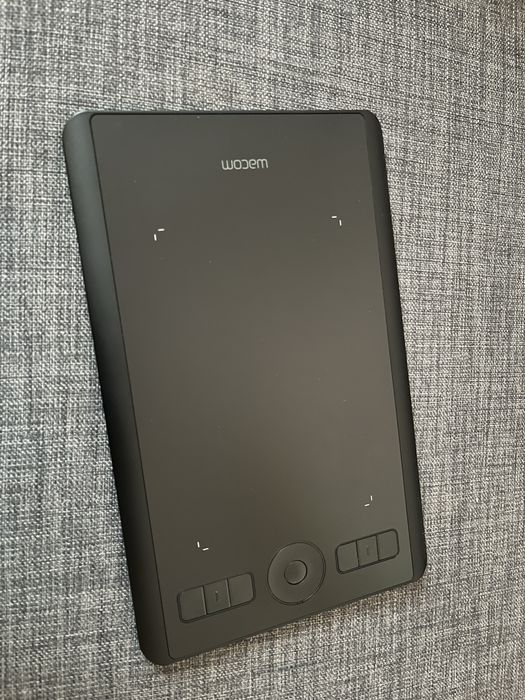 Tableta Wacom Intuos Pro S