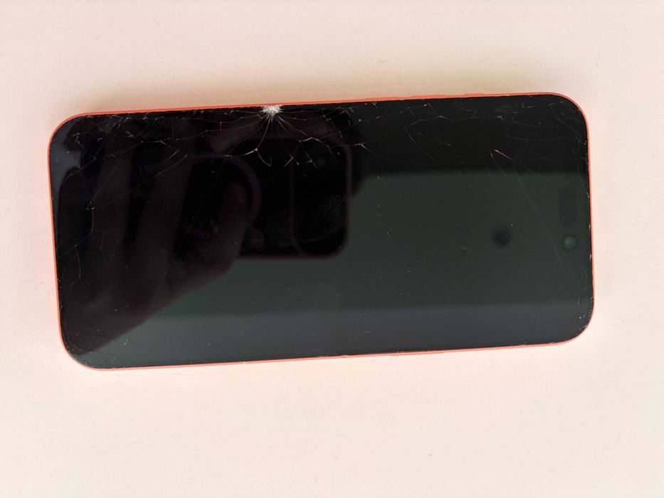 iPhone 17 Pro Max Orange 256 GB със счупен дисплей