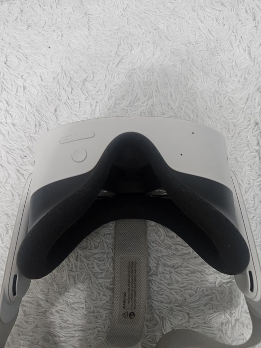 Продам очки meta quest 3s