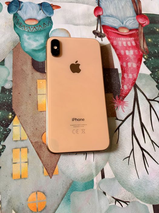 iPhone XS на 64 гб