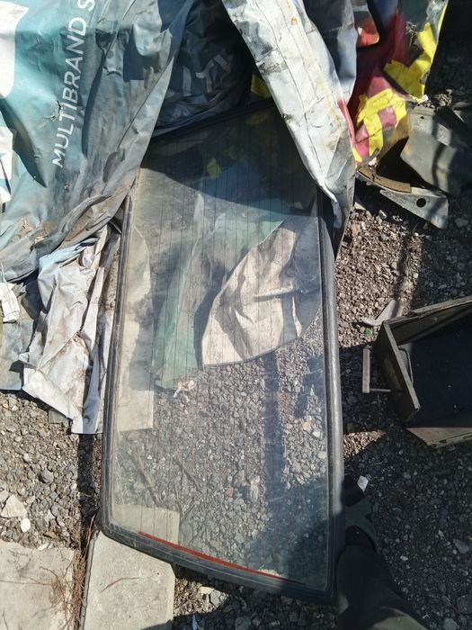 Продаю детали на ваз 21099