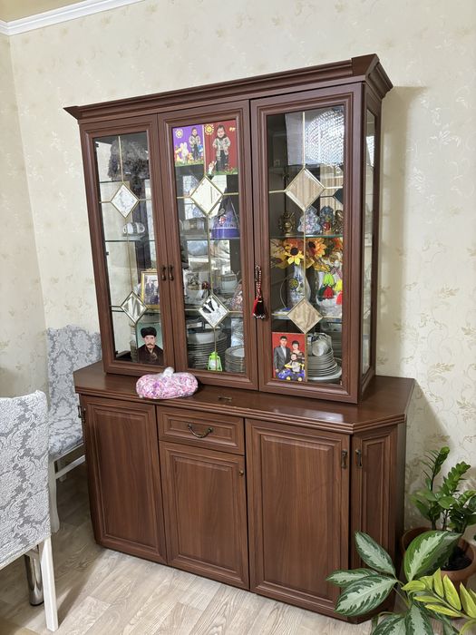 Сервант бу продается