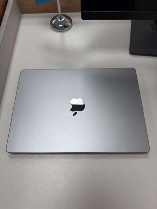 MacBook Pro продам
