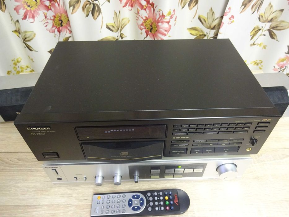 CD player Pioneer PD-7700