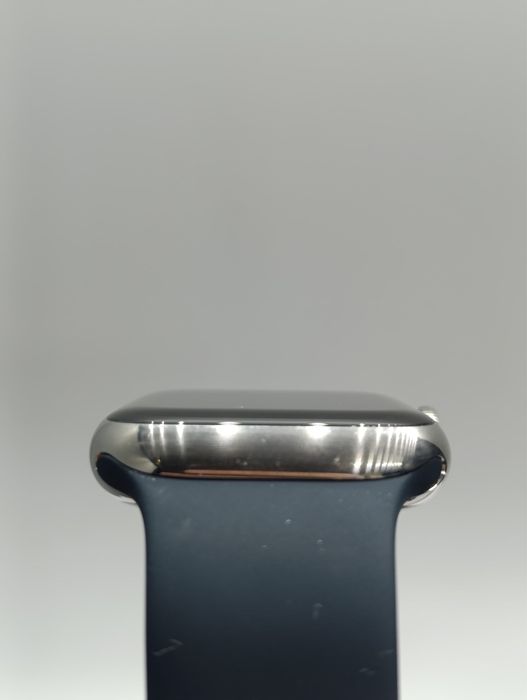 Apple Watch 8 Staineless Steel - 44mm GPS + Cellular 4G - GARANTIE